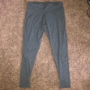 Victoria Sport Capri Legging